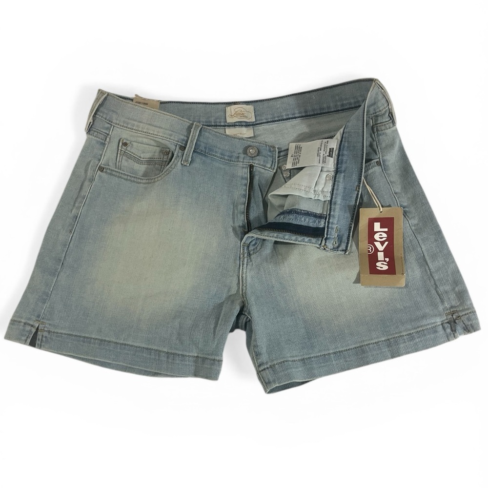 Levi’s 515 Mid Rise Denim Shorts Size 12 NWT Light Wash Stretch